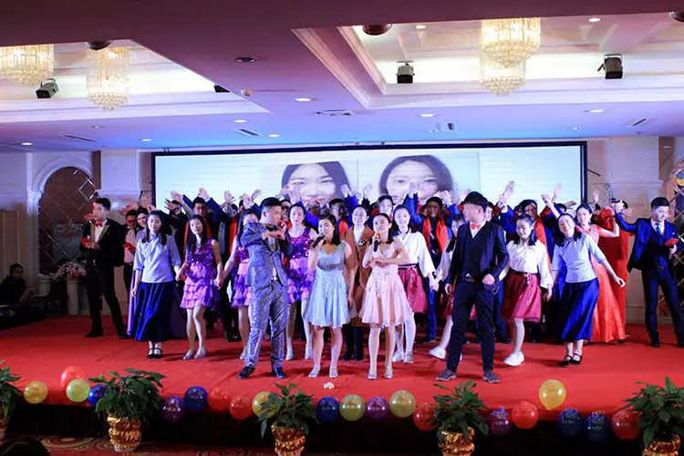 2018中科天工迎新年会13.jpg